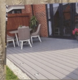 Pearl composite decking design inspiration — Light Contemporary Terrace